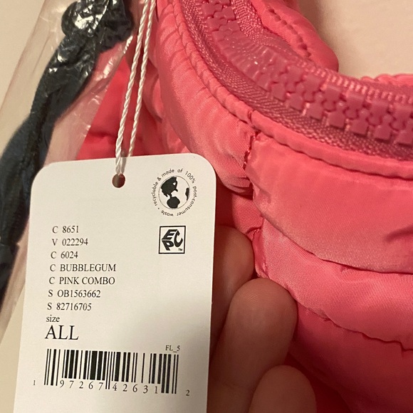 Free People bubblegum Quilted Women's Bag - Picture 3 of 8